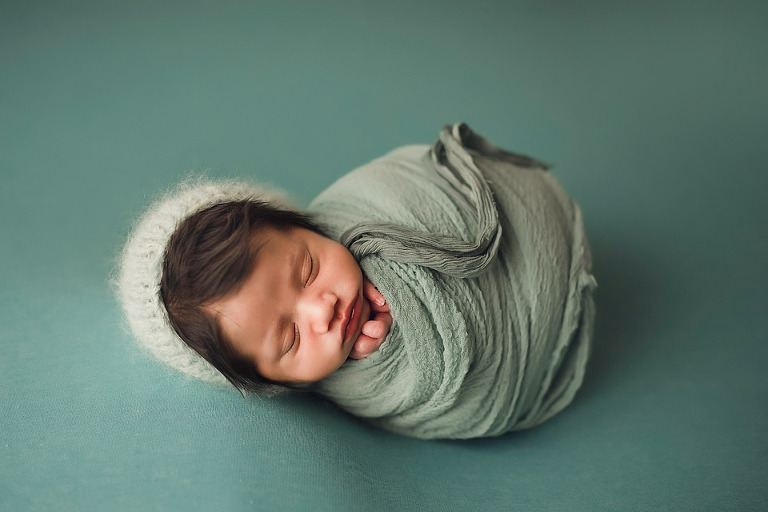 the colony newborn photographer