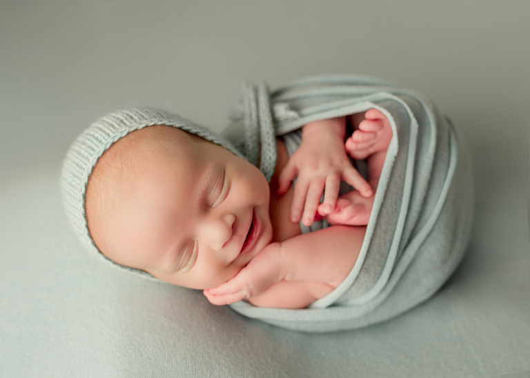 Newborn Photographer in DFW